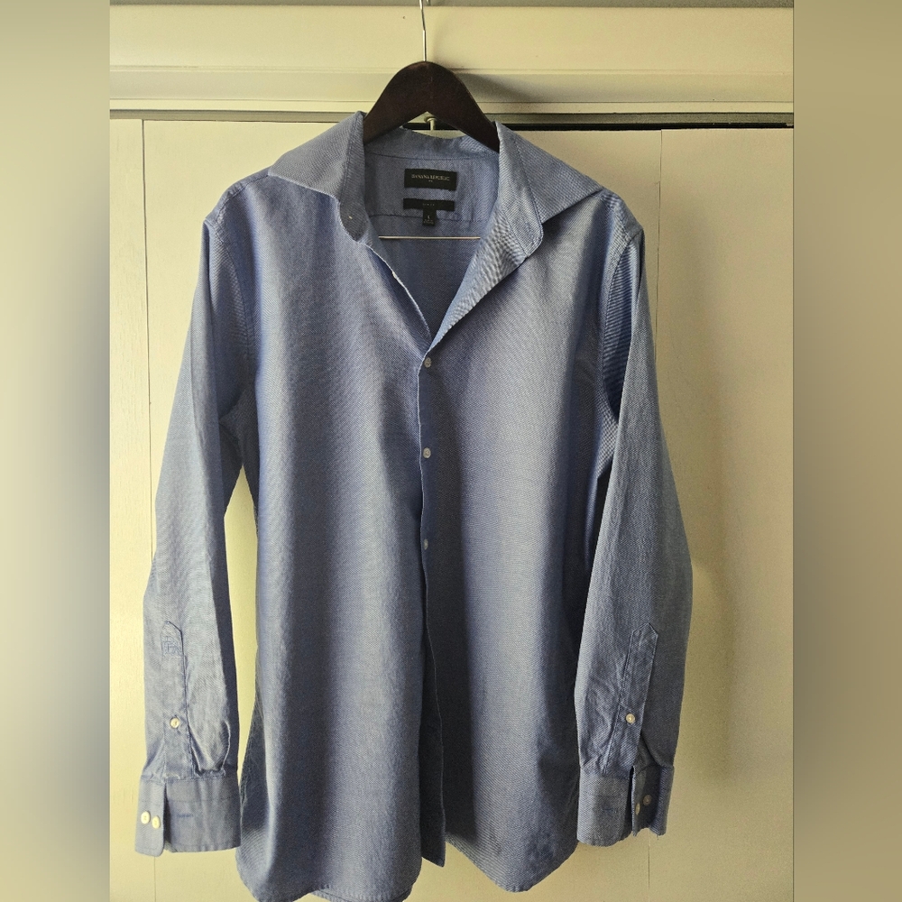 Banana Republic dress shirt- Large